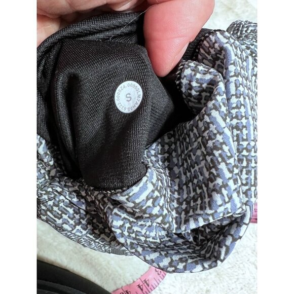 Lululemon Pace Breaker shorts mens size small - Picture 5 of 6